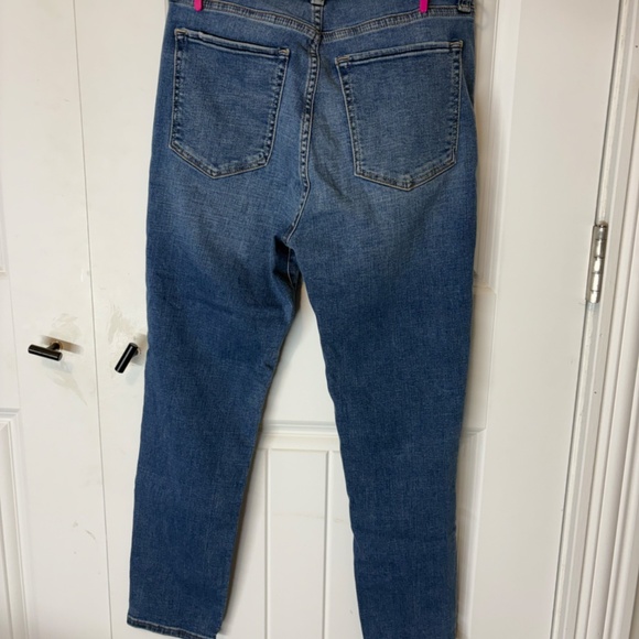 Abercrombie and Fitch Super Skinny Ankle High Rise Jeans - Picture 2 of 3